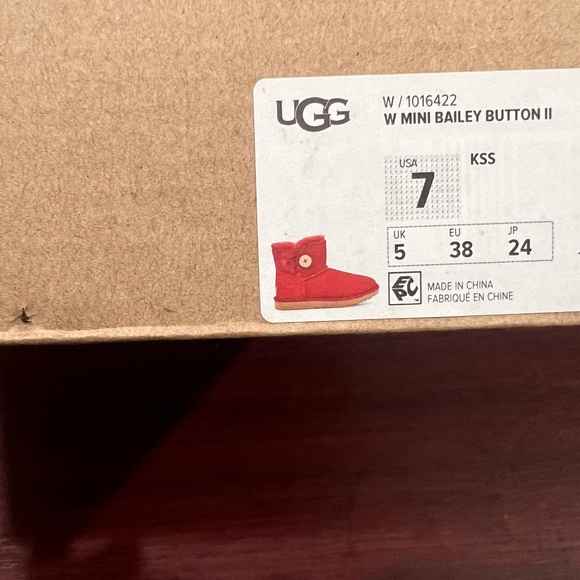 Ugg, Mini Bailey Button 2, 1016422, Red - Picture 2 of 13